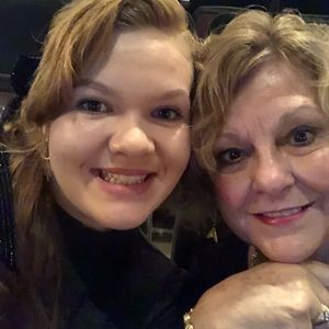 Meet your Posher, Corey renee